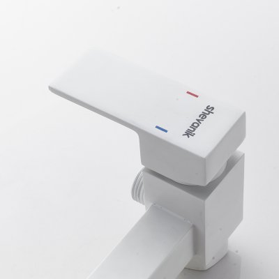 Смеситель с гигиеническим душем Shevanik S137C