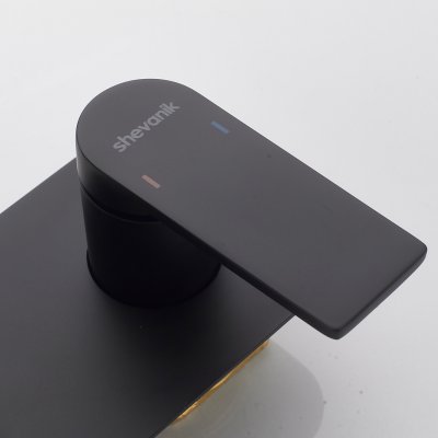 Смеситель с гигиеническим душем Shevanik S4105H