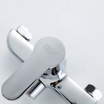 Смеситель для ванны Frud R22157