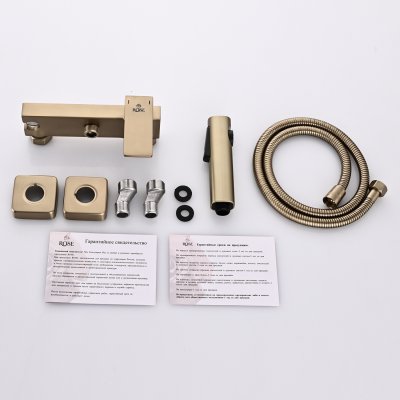 Смеситель с гигиеническим душем Rose R1805G-1