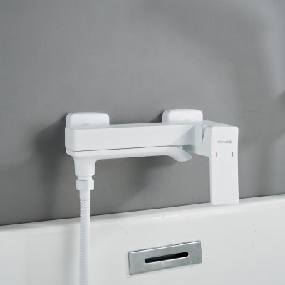 Смеситель для ванны Shevanik S4002C