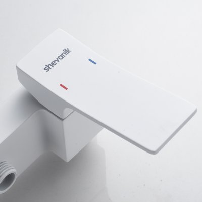 Смеситель с гигиеническим душем Shevanik S4005C-1