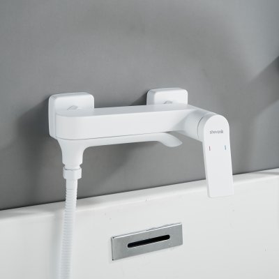 Смеситель для ванны Shevanik S4102C