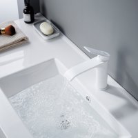 Смеситель для раковины Shevanik S4101C