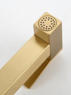 Смеситель с гигиеническим душем Gappo G2007-33