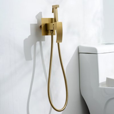 Смеситель с гигиеническим душем Gappo G7207-33