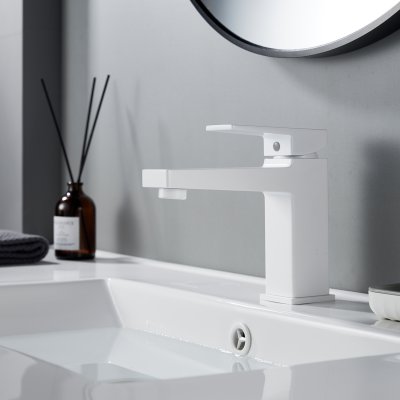 Смеситель для раковины Rose R2801C