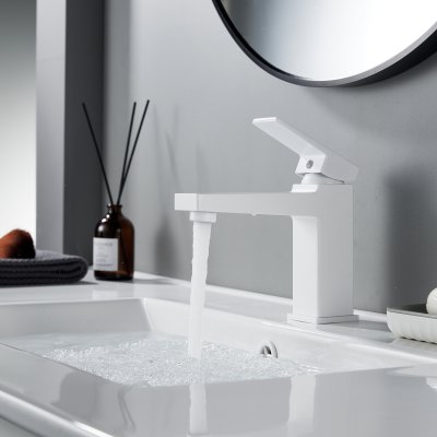 Смеситель для раковины Rose R2801C