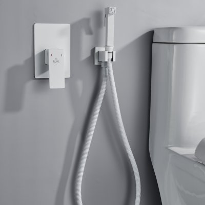 Смеситель с гигиеническим душем Rose R2805C