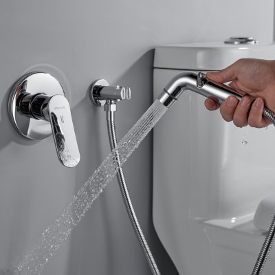 Смеситель с гигиеническим душем Shevanik S4505