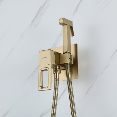 Смеситель с гигиеническим душем Gappo G7217-3