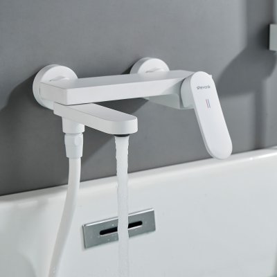 Смеситель для ванны Shevanik S4552C