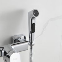 Смеситель с гигиеническим душем Frap F7586