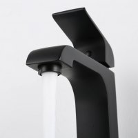 Смеситель для раковины Gappo G1050
